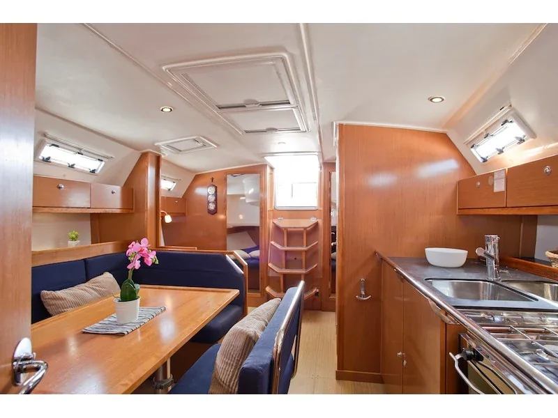 Yacht BAVARIA Cruiser 41 - Astros - Foto 1