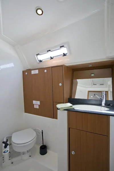 Yacht BAVARIA Cruiser 41 - Astros - Foto 1