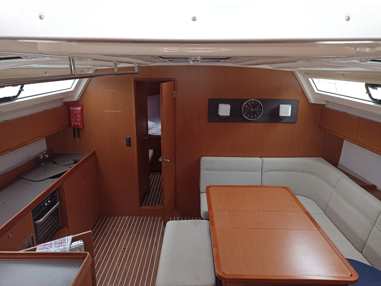 Yacht BAVARIA Cruiser 46