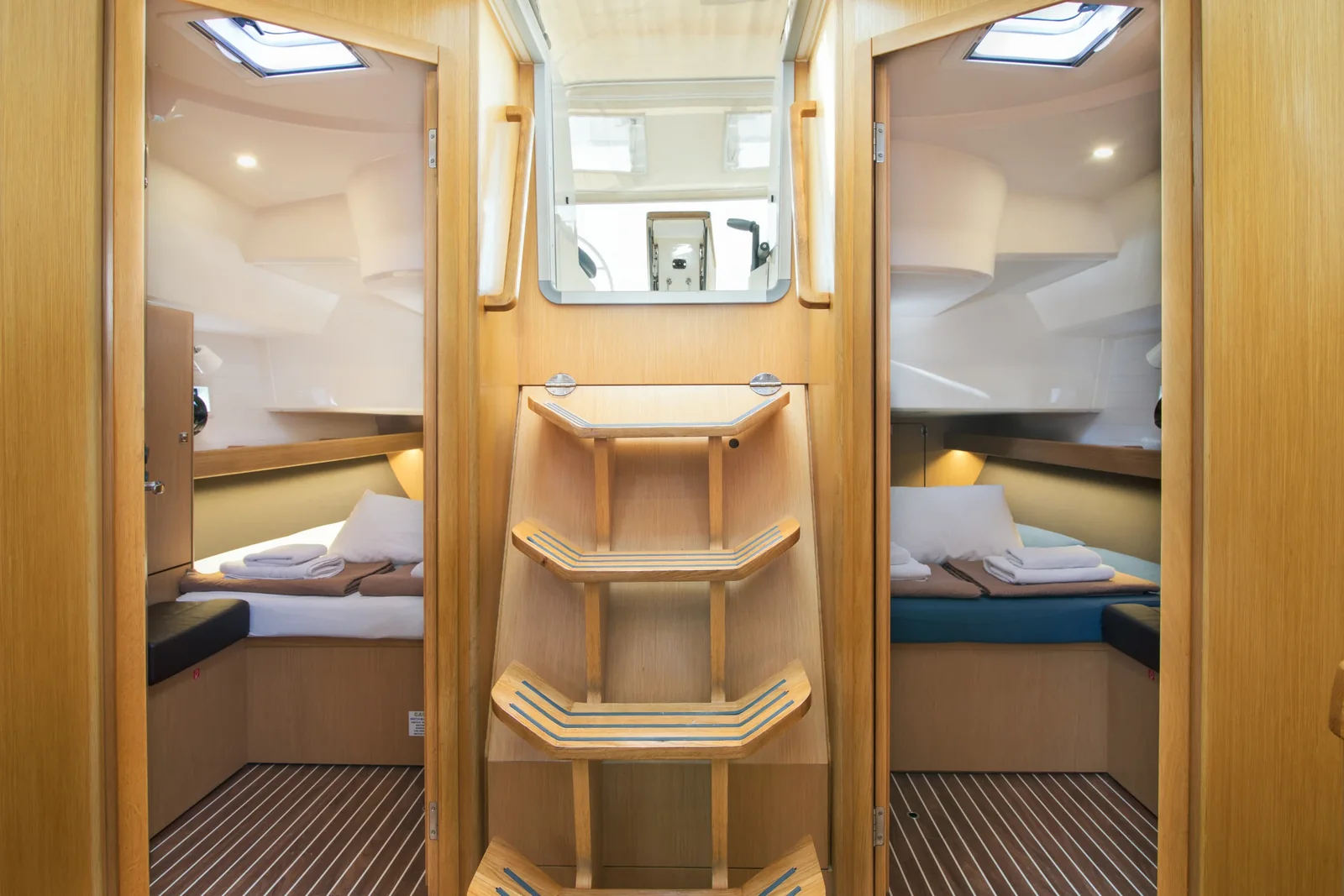 Yacht BAVARIA Cruiser 46 - Electra - Foto 1