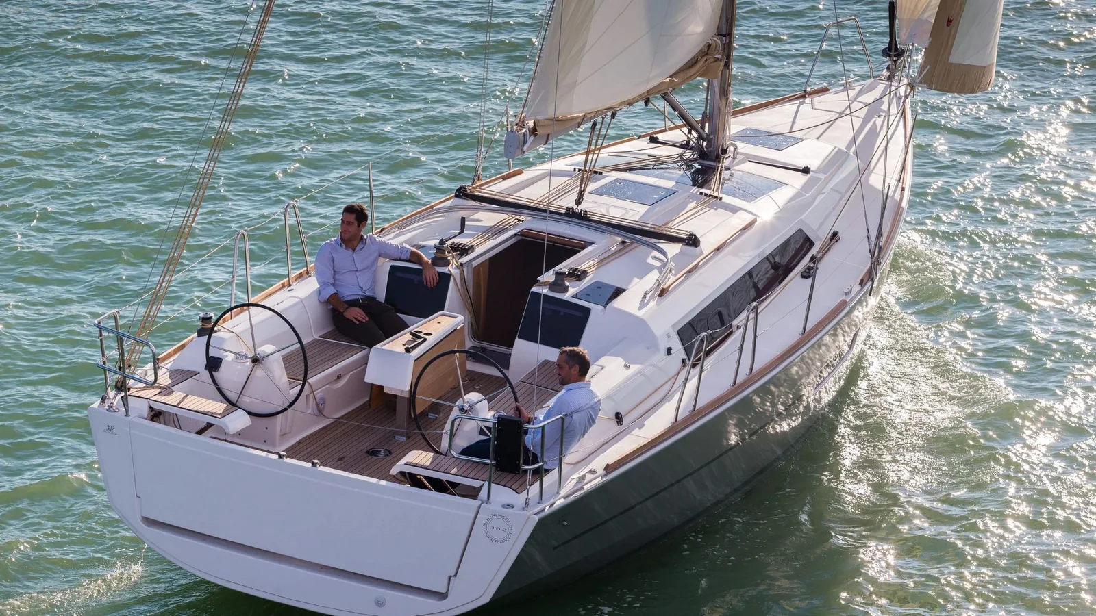 Yacht DUFOUR 382 Grand Large - Regor - Foto 1