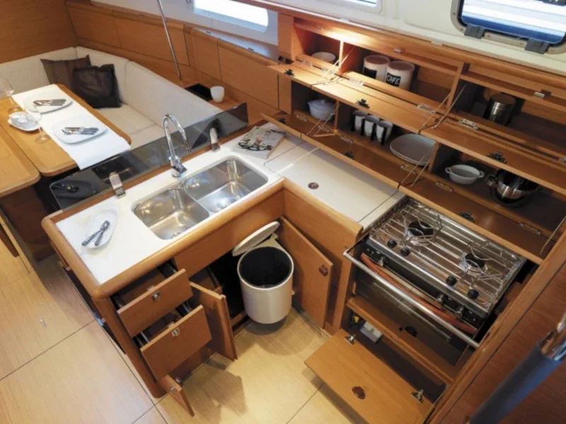 Yacht JEANNEAU Sun Odyssey 389 - Verona - Foto 1
