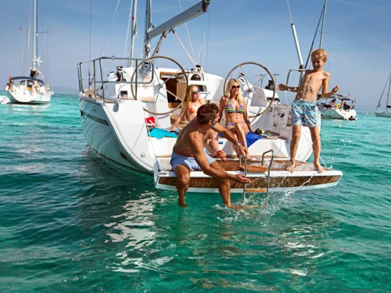 Yacht BAVARIA Cruiser 41 - Hera - Foto 1
