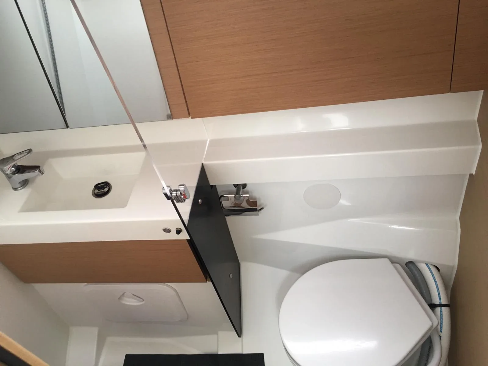 Yacht JEANNEAU Sun Odyssey 410 - Intrepida - Foto 1