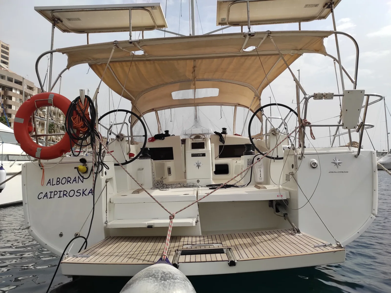 Yacht JEANNEAU Sun Odyssey 440 - Alboran Caipiroska - Foto 1