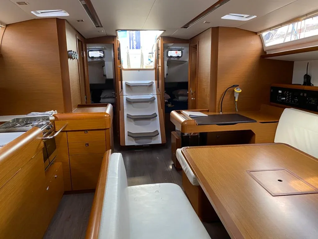 Yacht JEANNEAU Sun Odyssey 519 - Alboran Pacharán - Foto 1