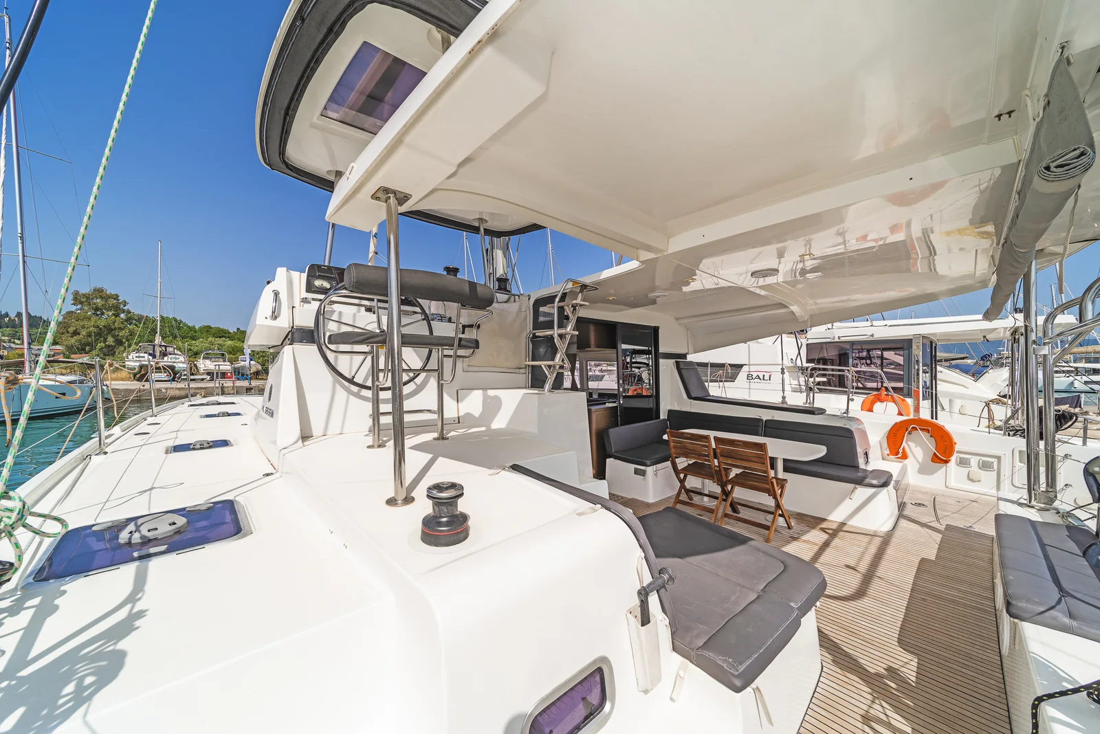 Yacht LAGOON 42 - Equilibrium - Foto 1