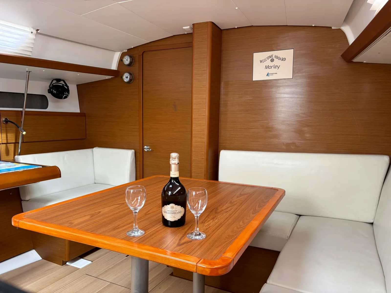 Yacht JEANNEAU Sun Odyssey 419 - Marley - Foto 1