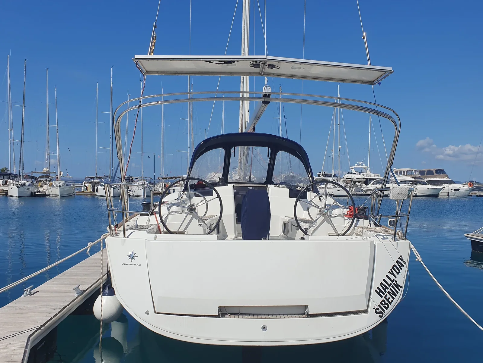 Yacht JEANNEAU Sun Odyssey 449 - Hallyday - Foto 1