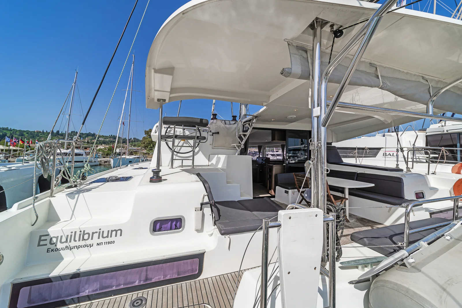 Yacht LAGOON 42 - Equilibrium - Foto 1