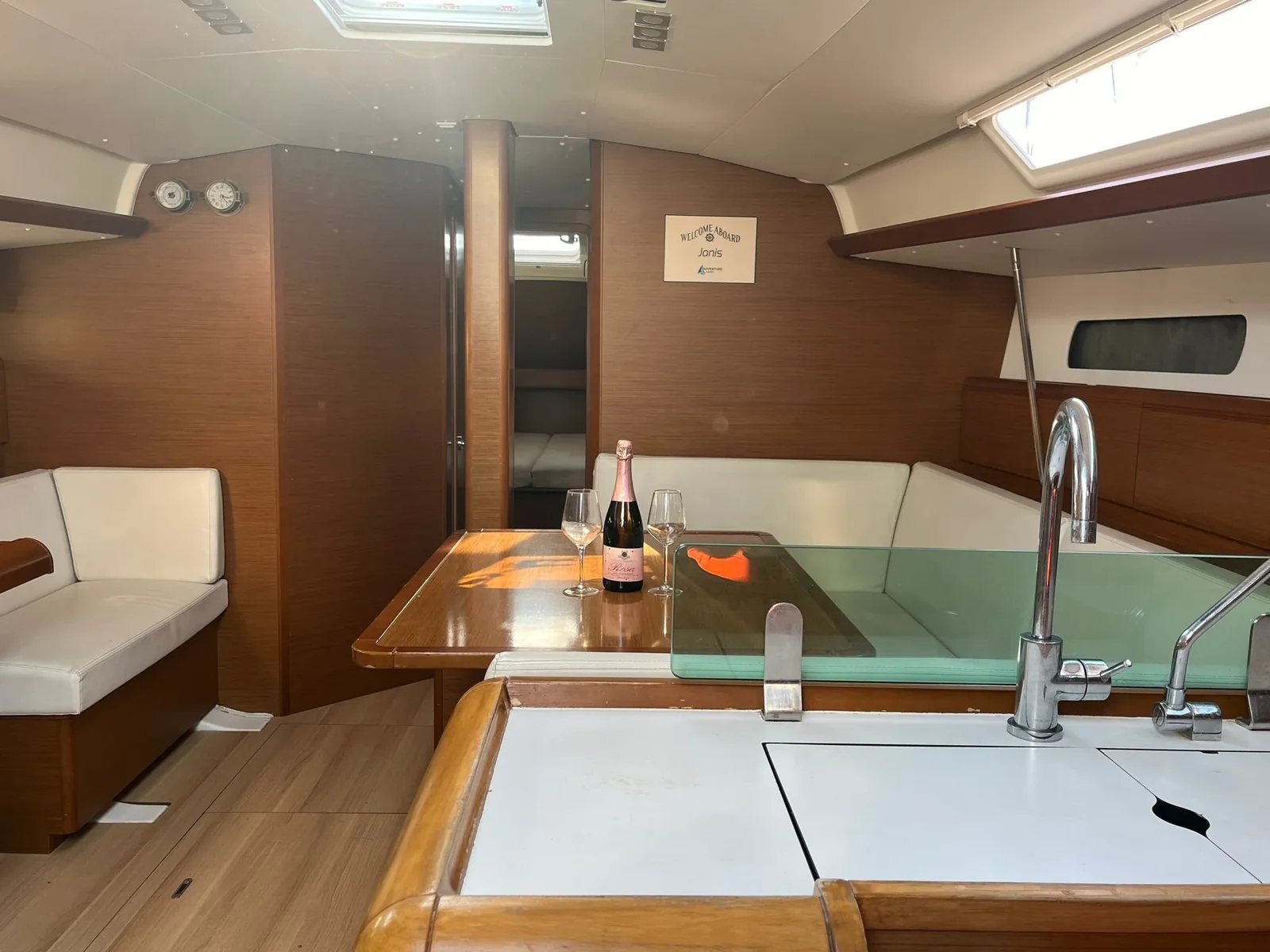 Yacht JEANNEAU Sun Odyssey 449 - Janis - Foto 1