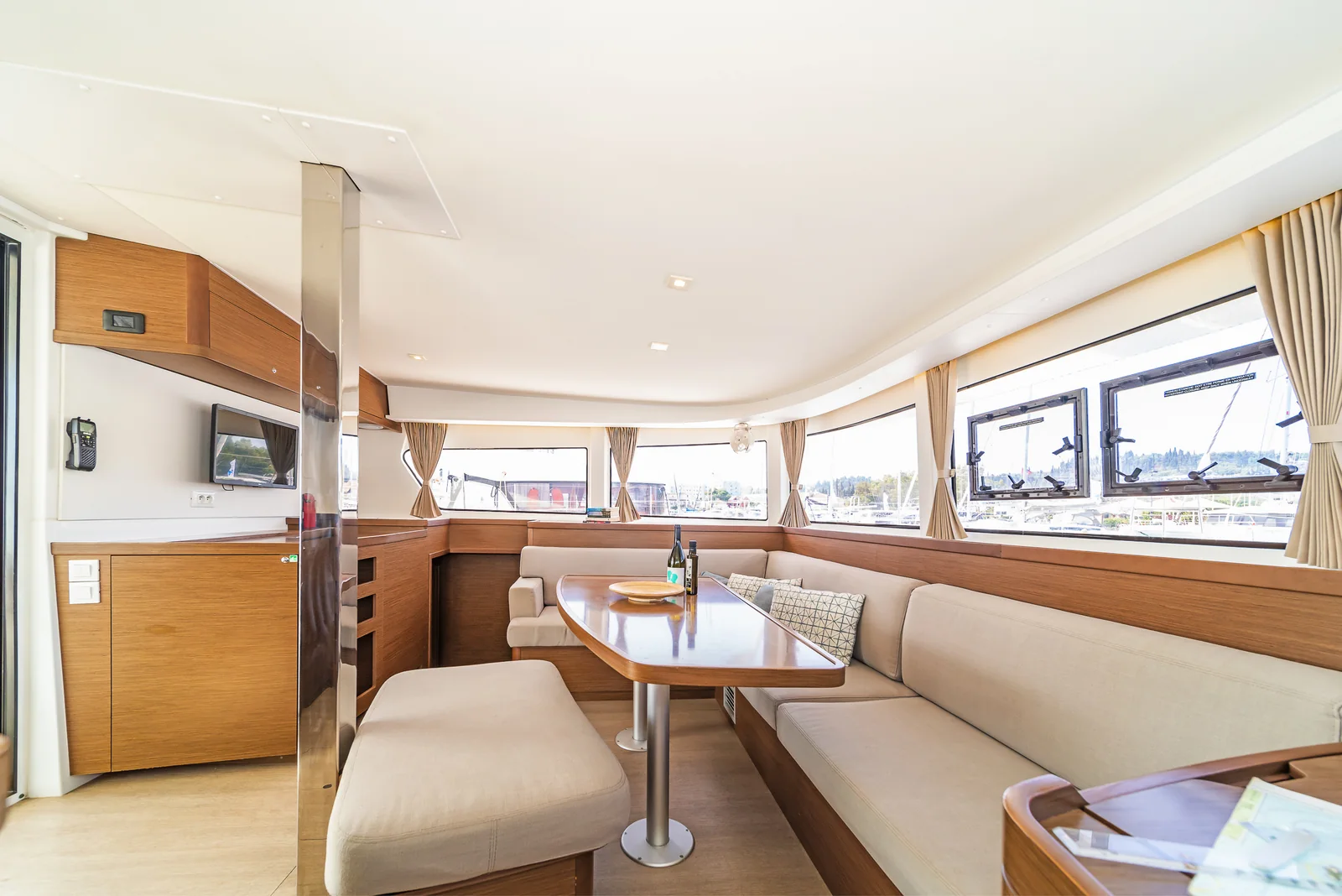 Yacht LAGOON 42 - Equilibrium - Foto 1