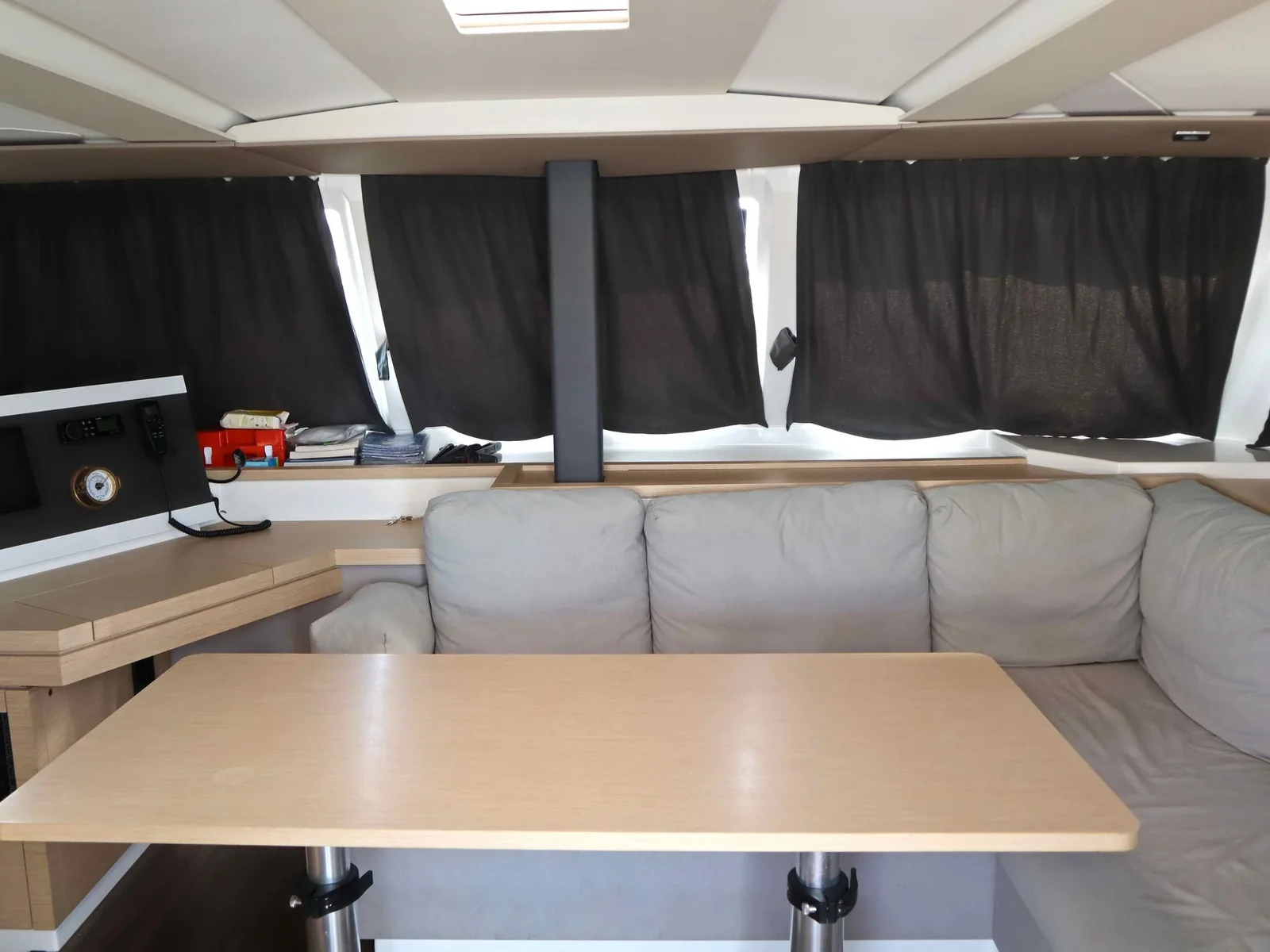 Yacht FOUNTAINE PAJOT Lucia 40 - Alisa