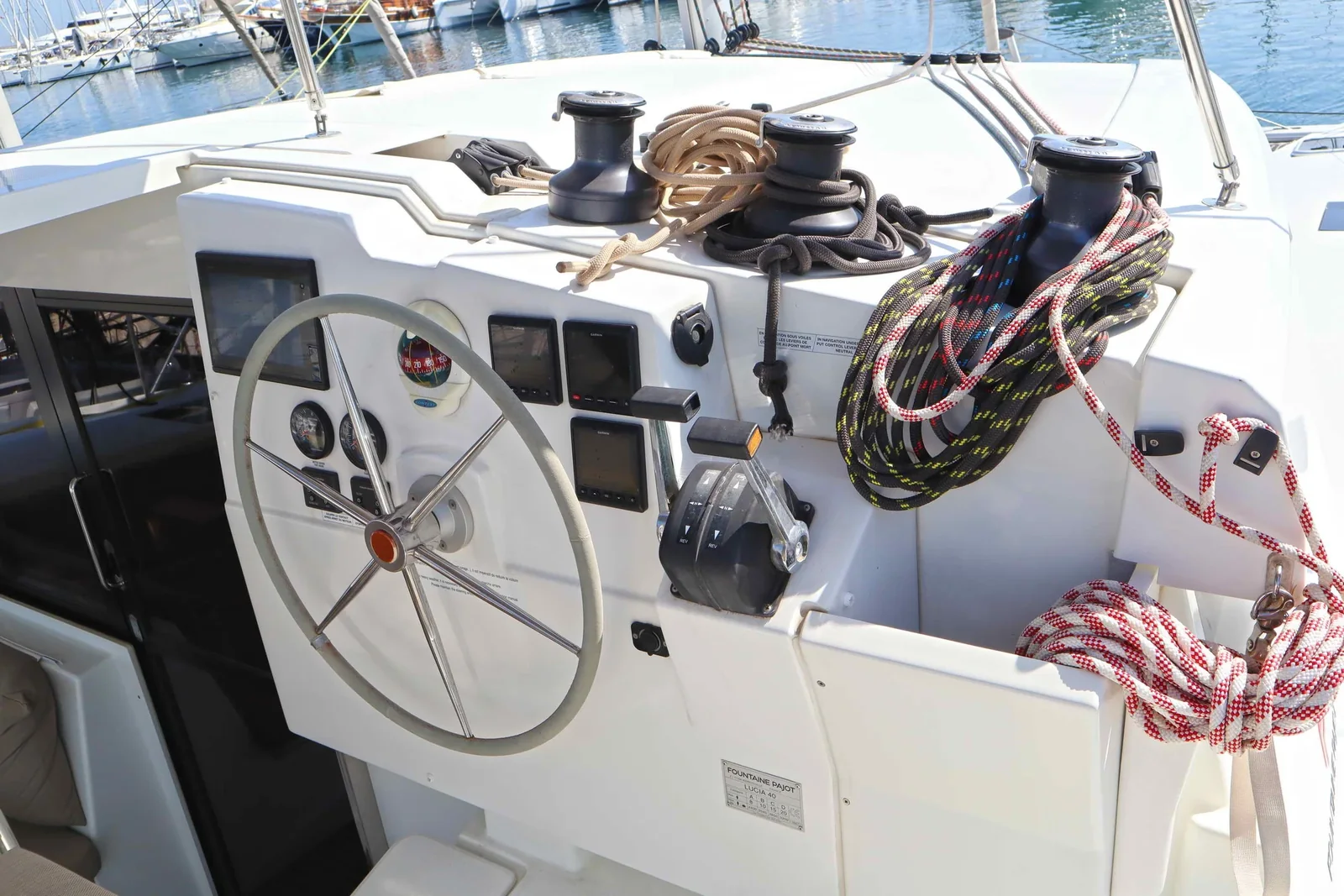 Yacht FOUNTAINE PAJOT Lucia 40 - Alisa - Foto 1