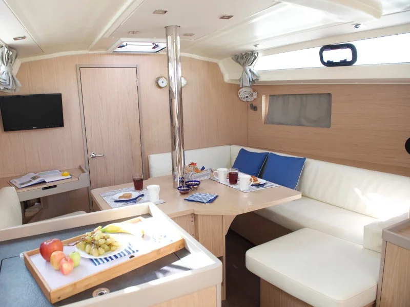 Yacht BENETEAU Oceanis 41.1 - Felice - Foto 1