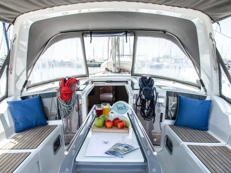 Yacht BENETEAU Oceanis 41.1 - Felice - Foto 1
