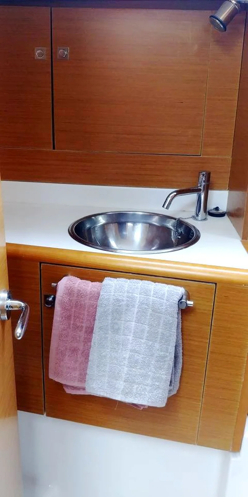 Yacht JEANNEAU Sun Odyssey 409 - Aries - Foto 1