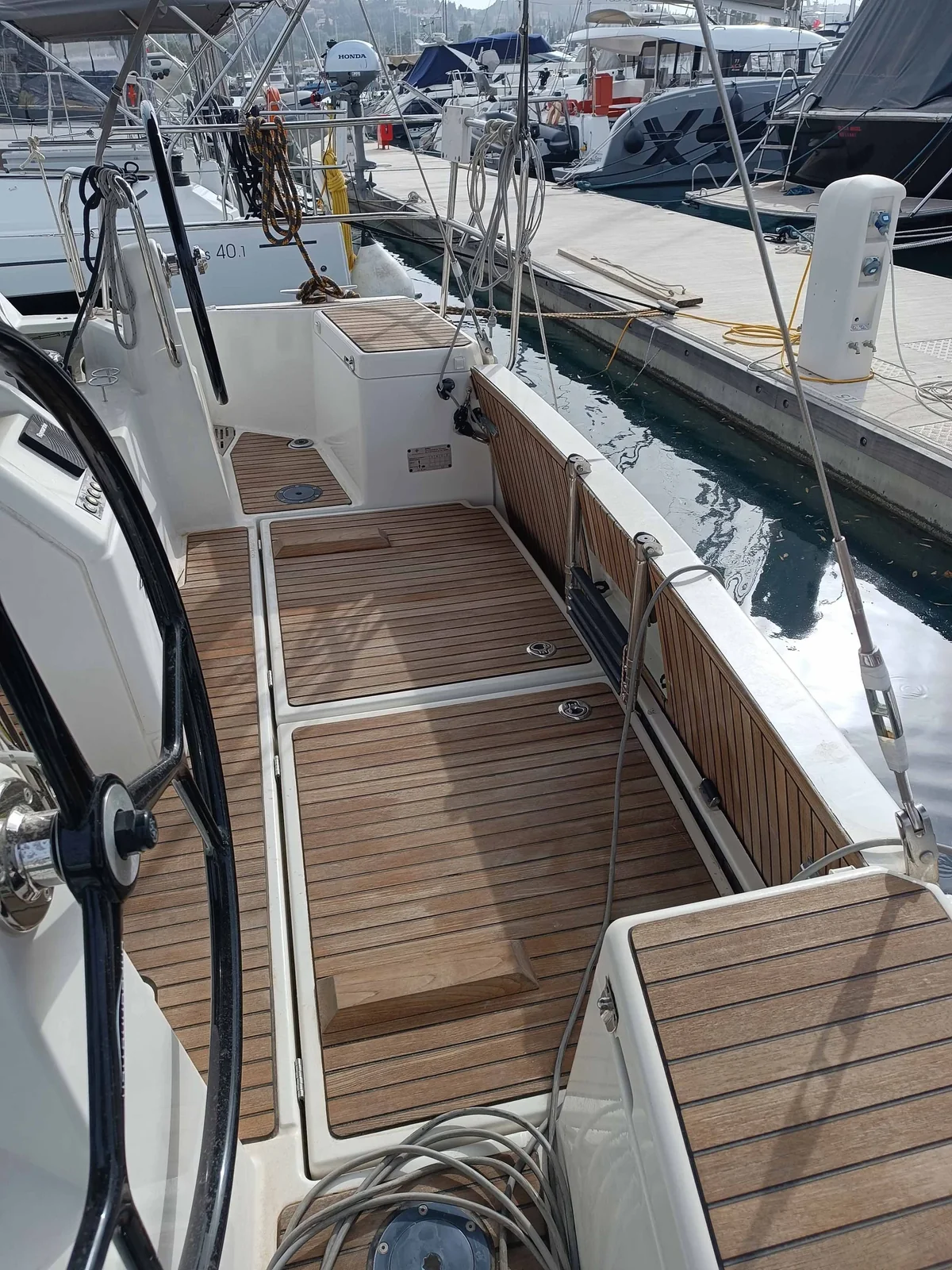 Yacht JEANNEAU Sun Odyssey 440 - Funky One - Foto 1