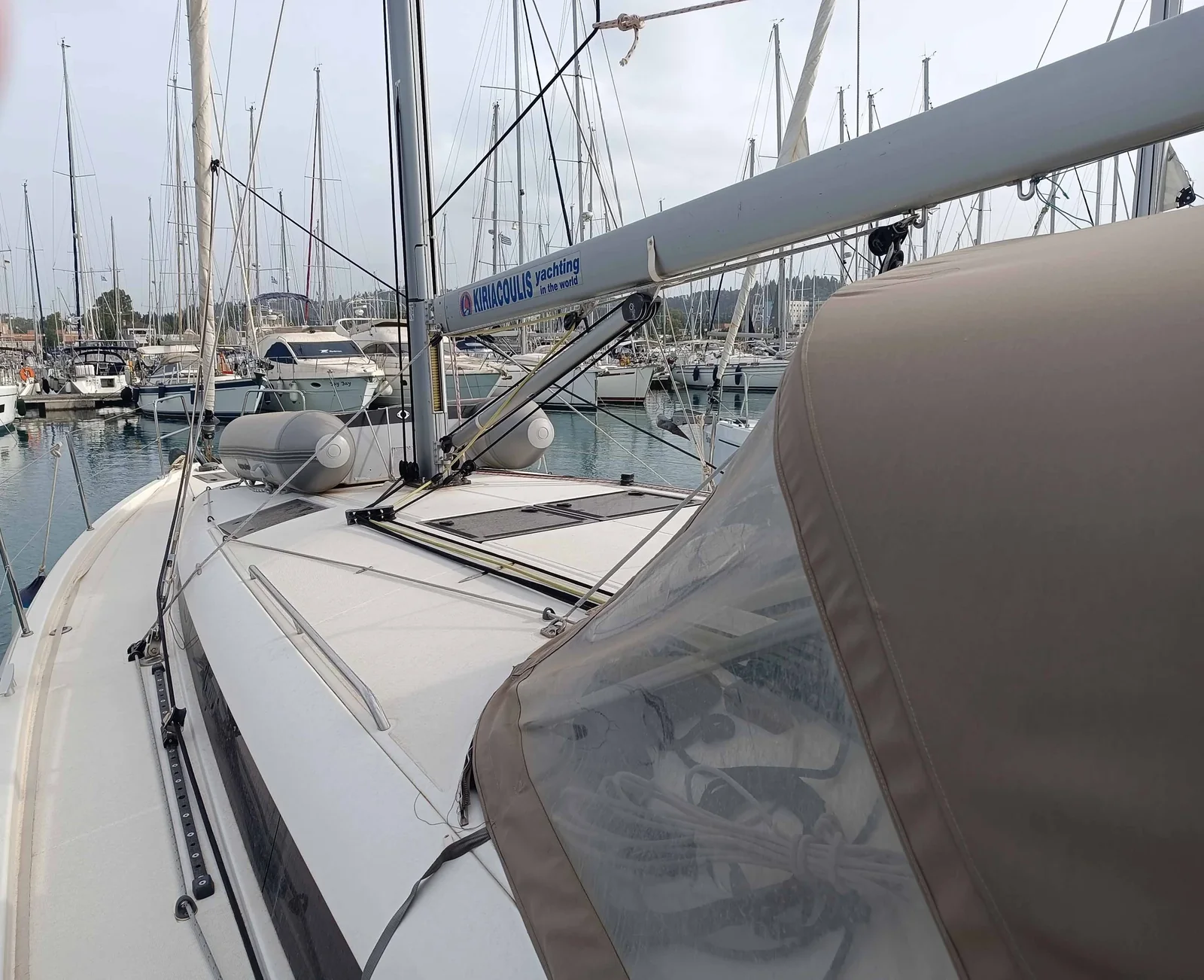 Yacht JEANNEAU Sun Odyssey 440 - Funky One - Foto 1