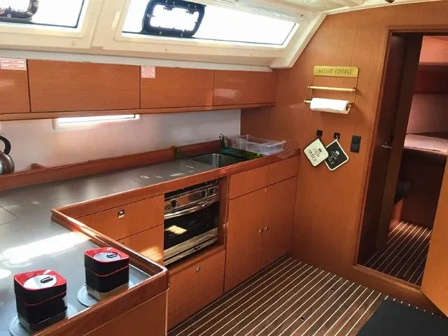 Yacht BAVARIA Cruiser 46 - Renee