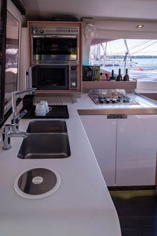 Yacht FOUNTAINE PAJOT Isla 40 - Artemis - Foto 1