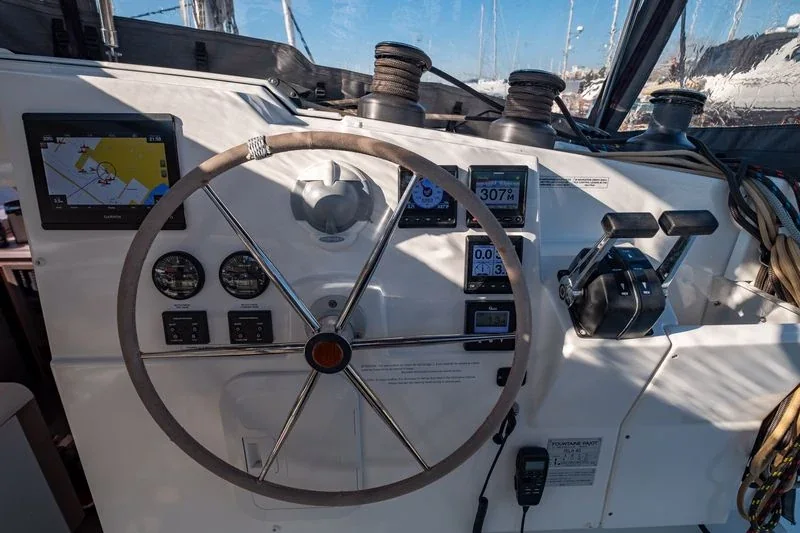 Yacht FOUNTAINE PAJOT Isla 40 - Artemis - Foto 1