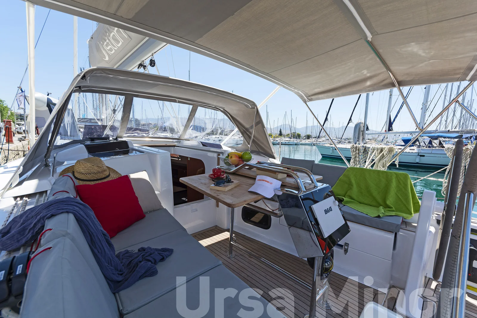 Yacht HANSE 345 - Ursa Minor - Foto 1