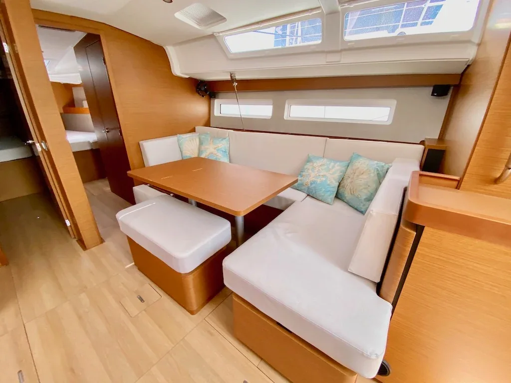 Yacht JEANNEAU Sun Odyssey 490 - Persik - Foto 1