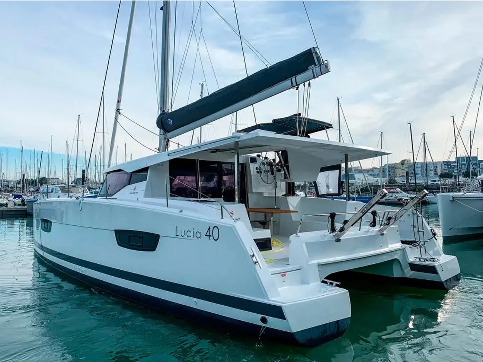Yacht FOUNTAINE PAJOT Lucia 40 - Merengue - Foto 1