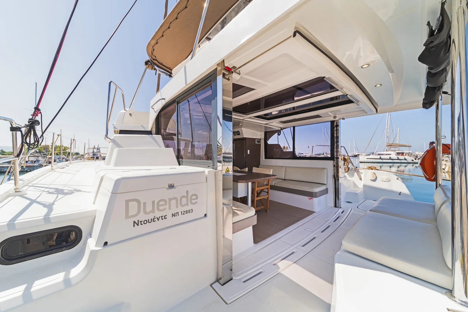 Yacht CATANA Bali Catspace - Duende - Foto 1