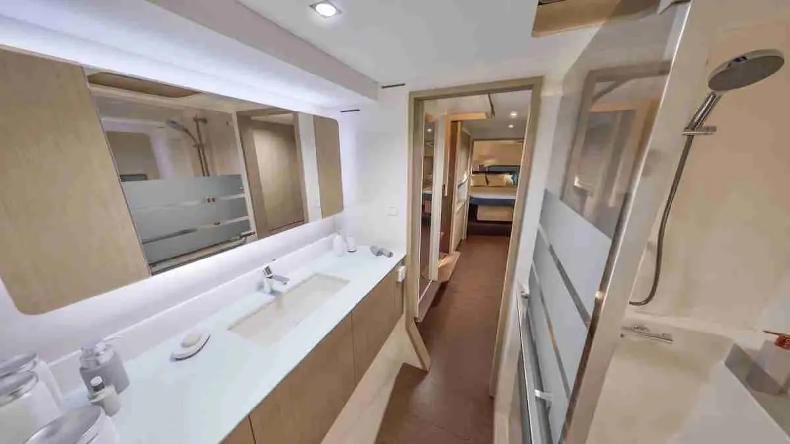 Yacht FOUNTAINE PAJOT New 41 - Sea Eagle III - Foto 1