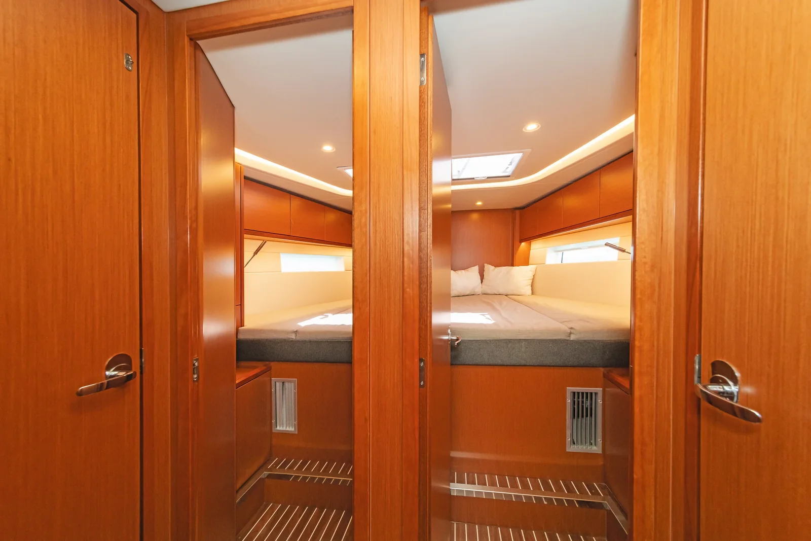 Yacht BAVARIA C57 Holiday - Seacret