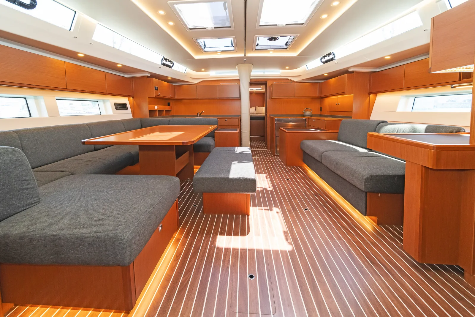 Yacht BAVARIA C57 Holiday - Seacret - Foto 1