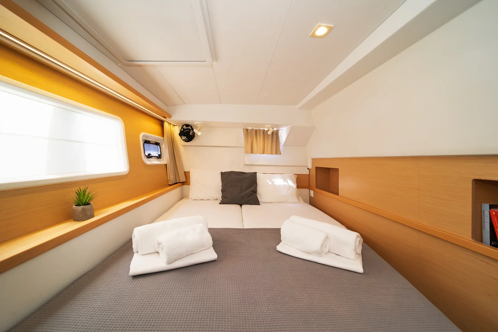 Yacht LAGOON 400 S2 - Callisto - Foto 1