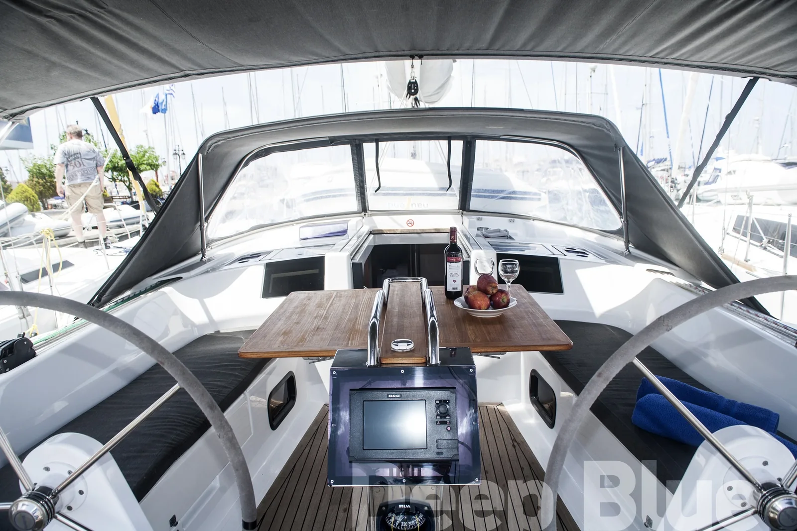Yacht HANSE 415 - Deep Blue - Foto 1