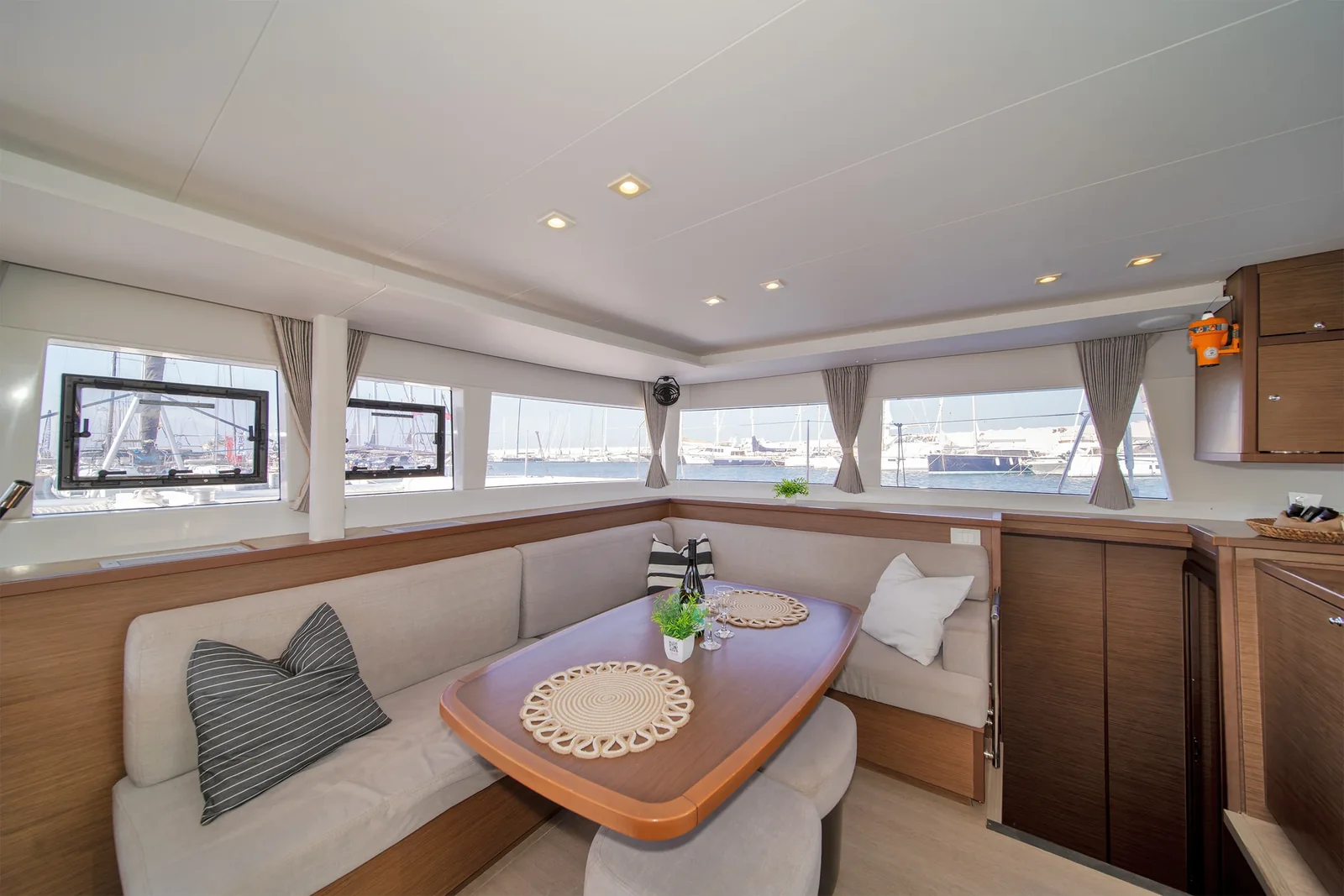 Yacht LAGOON 450 F - Thetis - Foto 1