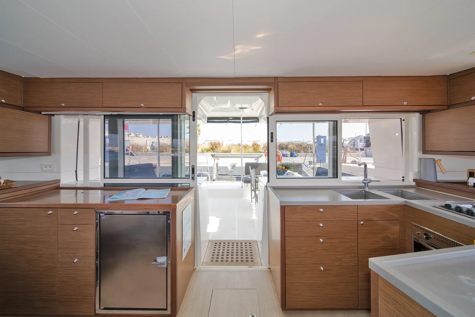Yacht LAGOON 450 F - Thetis - Foto 1
