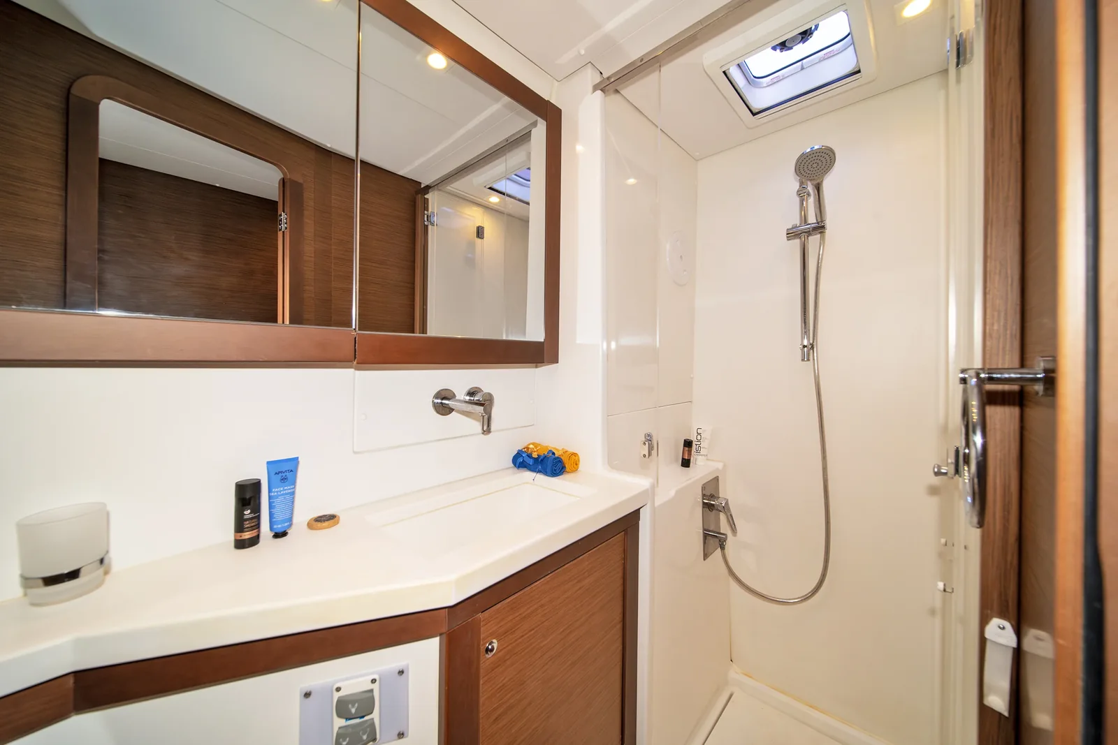 Yacht LAGOON 450 F - Thetis - Foto 1