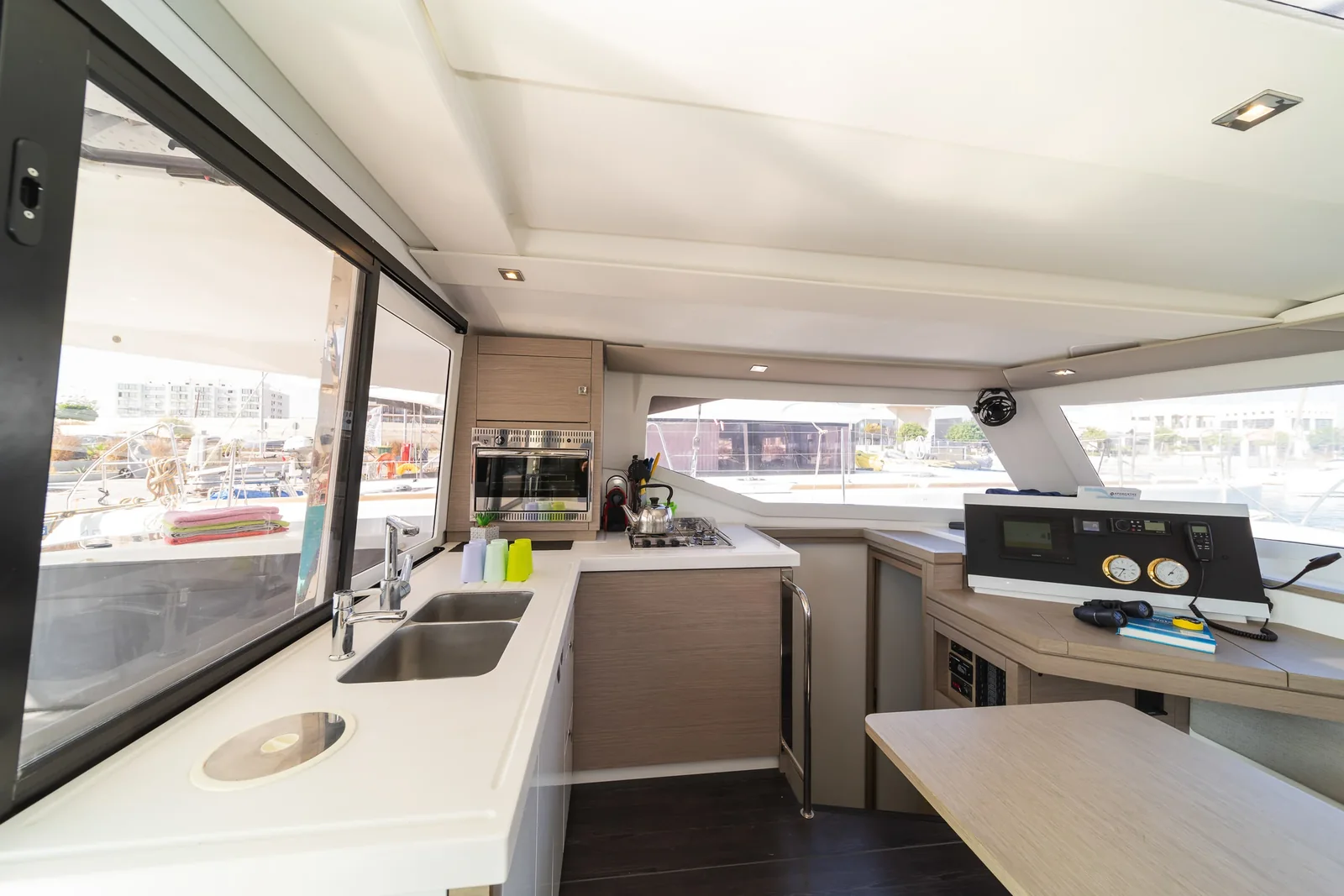 Yacht FOUNTAINE PAJOT Lucia 40 - Fortuna - Foto 1