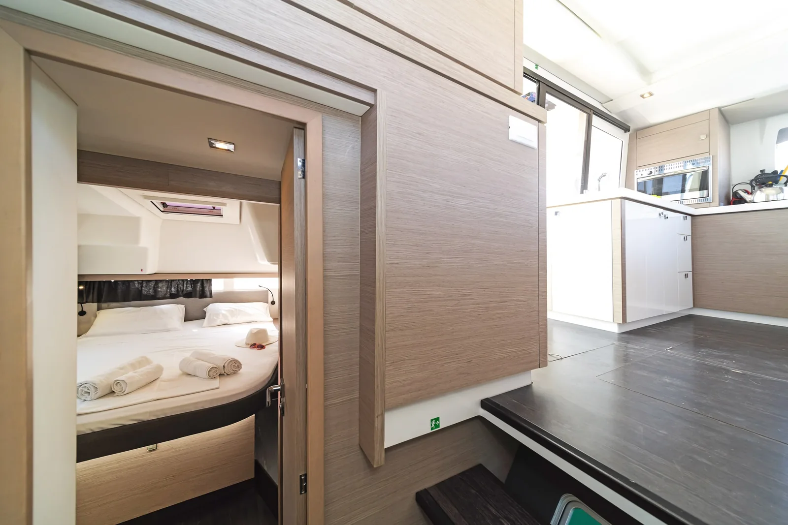 Yacht FOUNTAINE PAJOT Lucia 40 - Fortuna - Foto 1