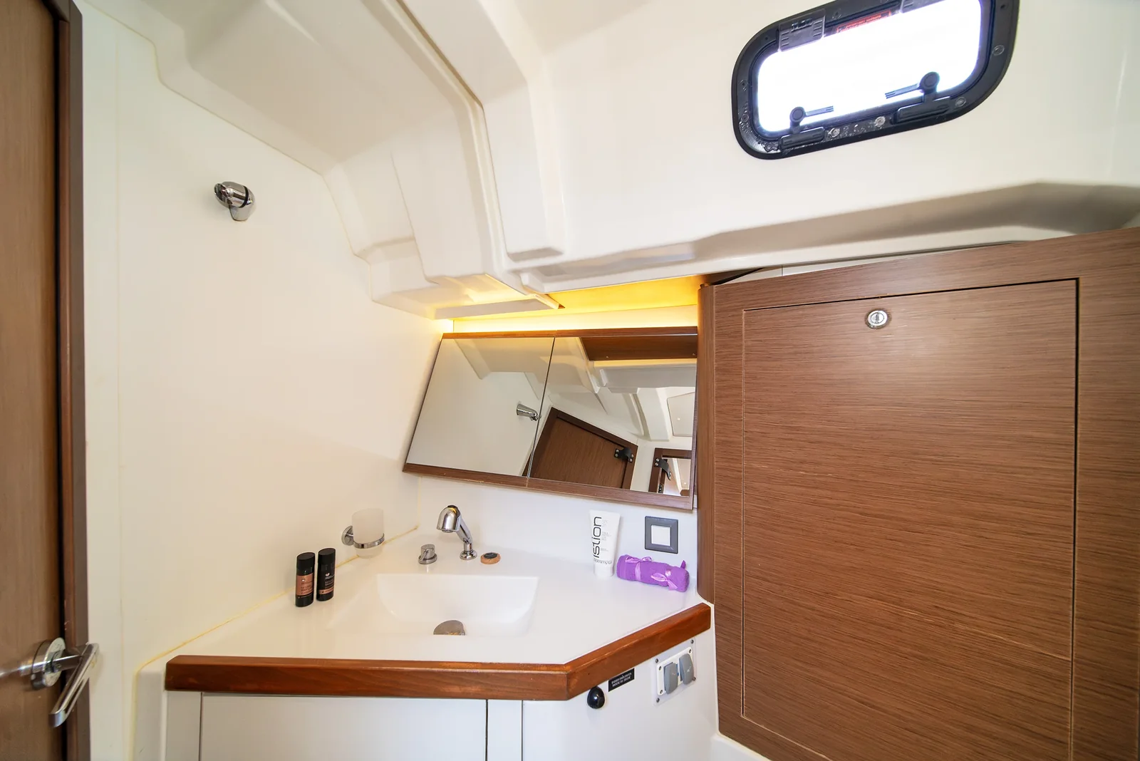 Yacht BENETEAU Oceanis 46.1 - Rebekka Blue - Foto 1