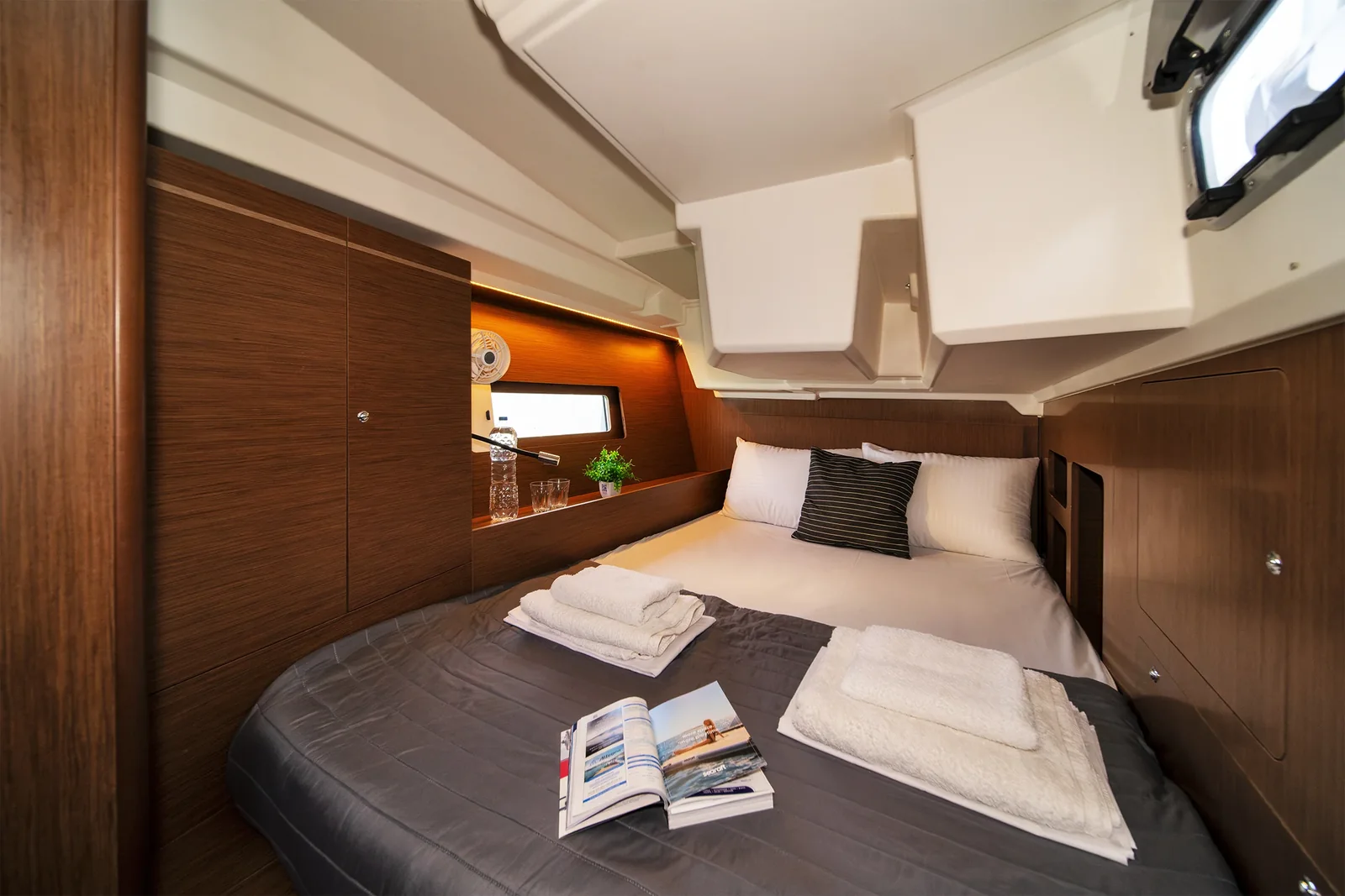Yacht BENETEAU Oceanis 46.1 - Rebekka Blue - Foto 1