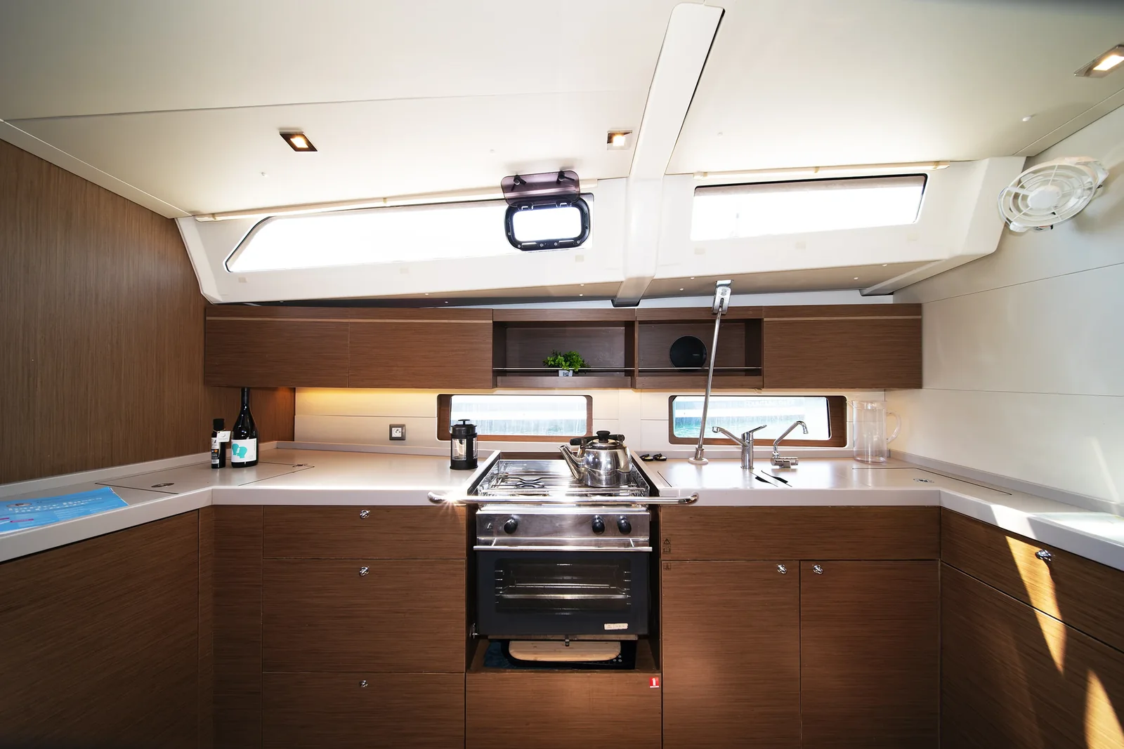 Yacht BENETEAU Oceanis 46.1 - Rebekka Blue - Foto 1