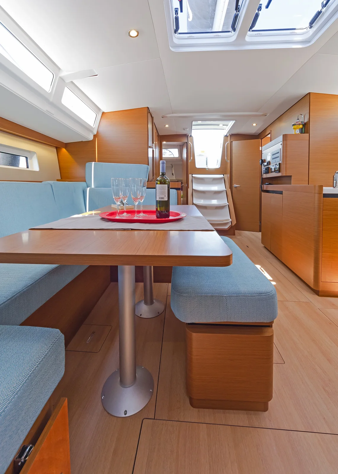 Yacht JEANNEAU Sun Odyssey 490 - Captain George - Foto 1