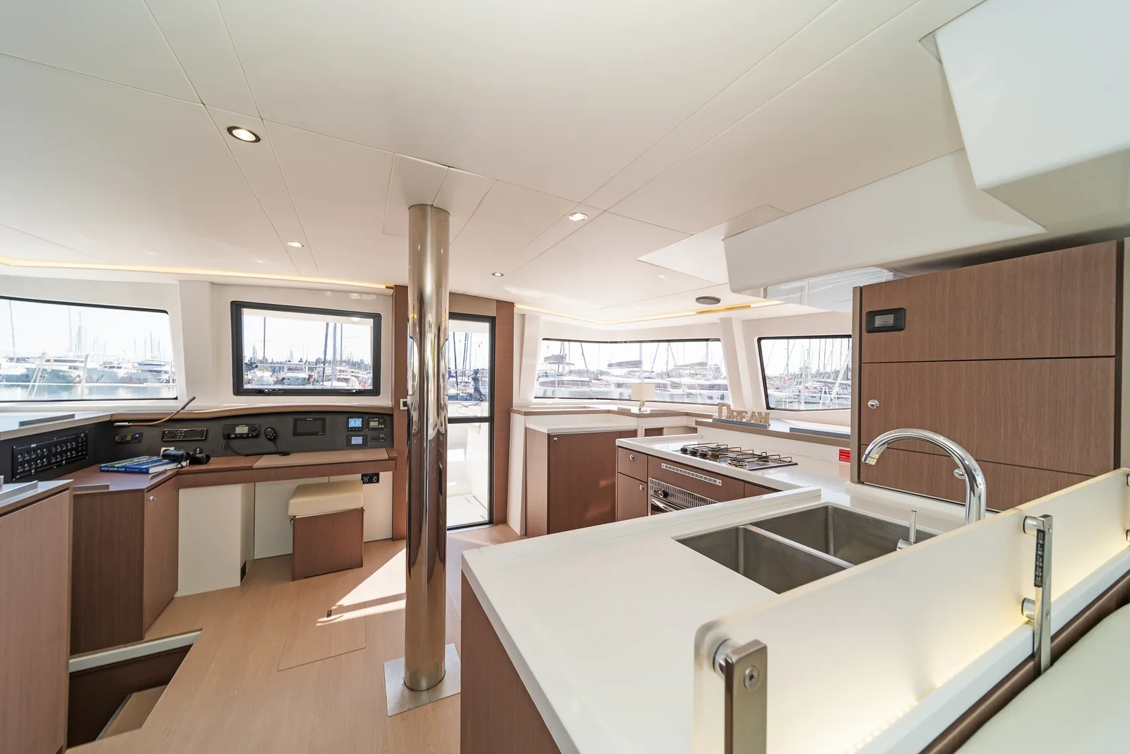 Yacht CATANA Bali 4.8 - Laguana - Foto 1