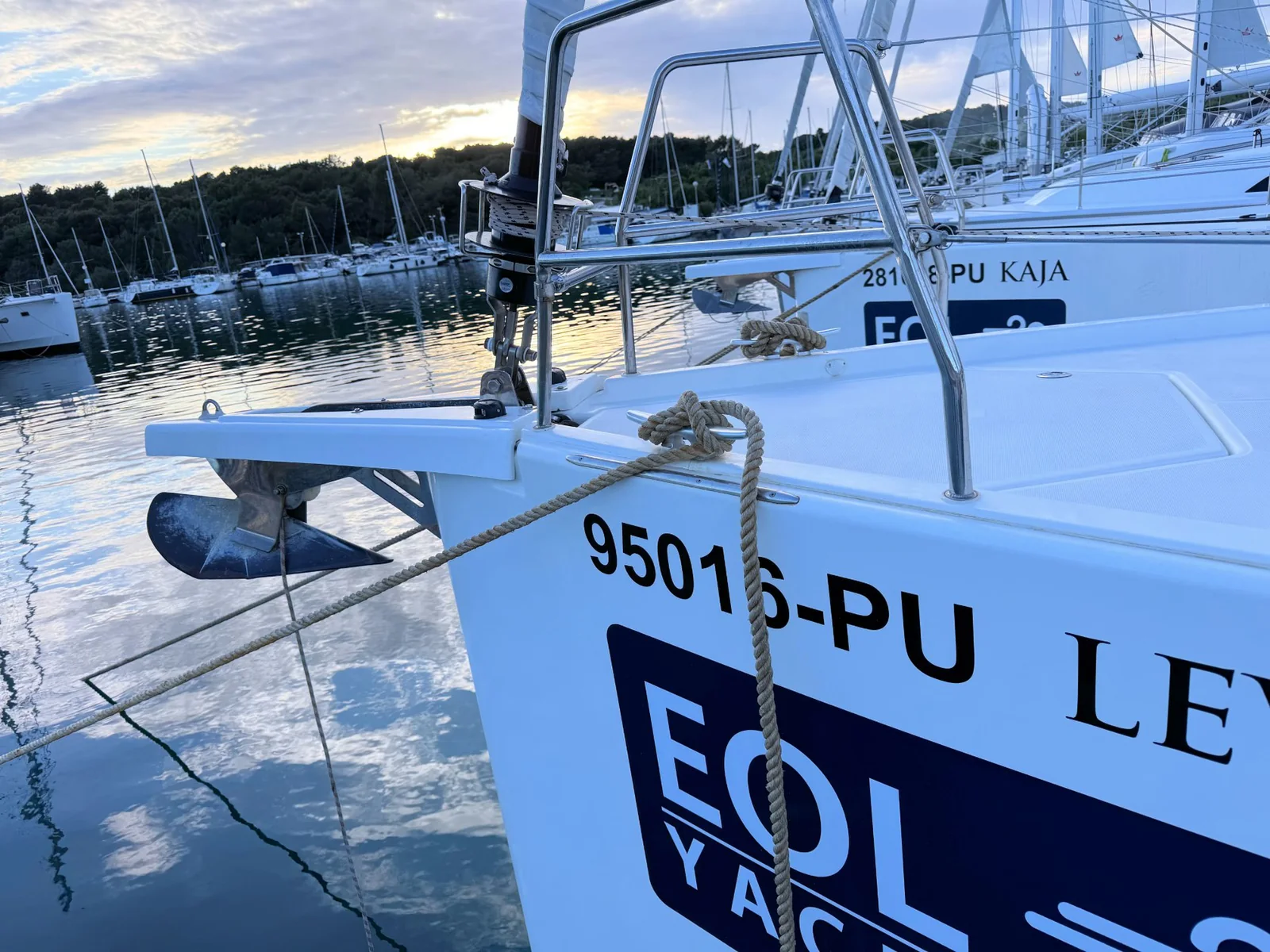Yacht DUFOUR 430 Grand Large - Levan - Foto 1