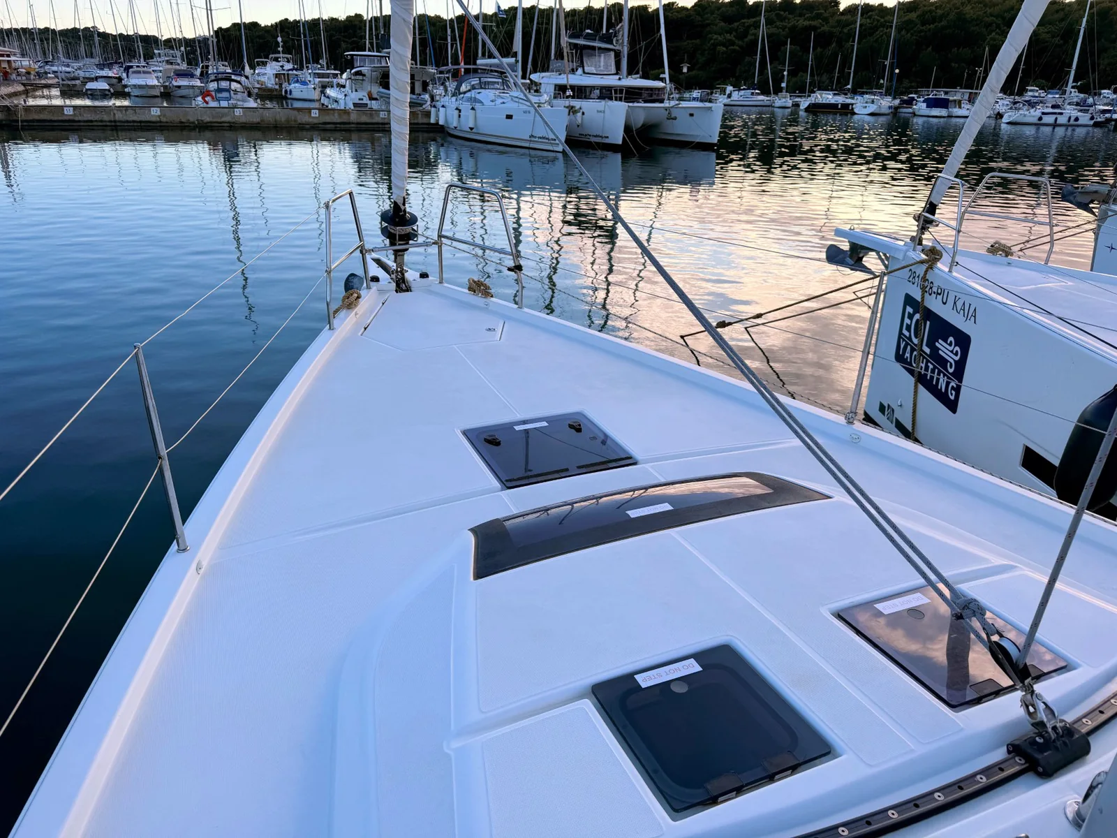 Yacht DUFOUR 430 Grand Large - Levan - Foto 1