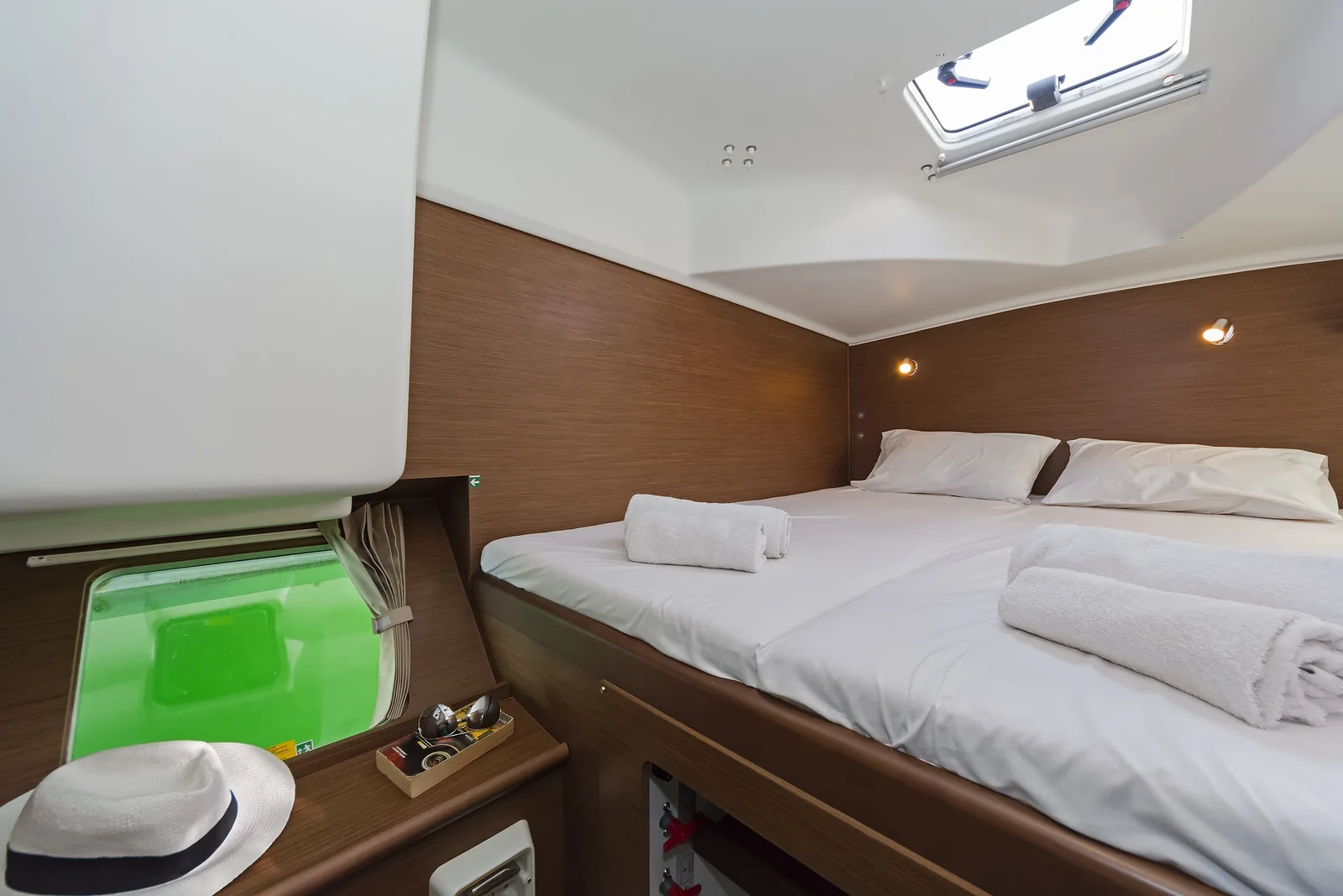 Yacht LAGOON 380 S2 - Eleven