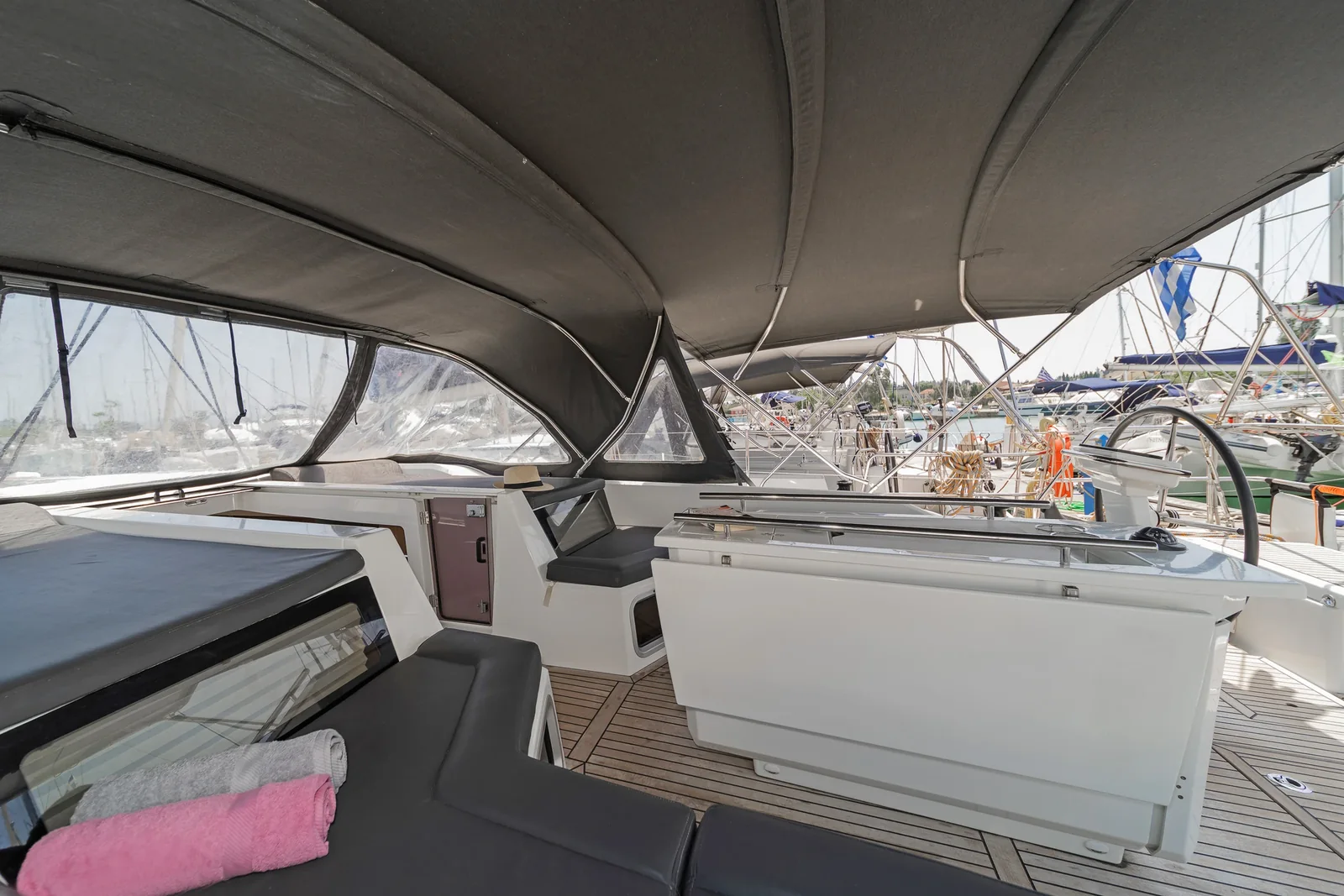 Yacht BENETEAU Oceanis 51.1 - Babakita - Foto 1