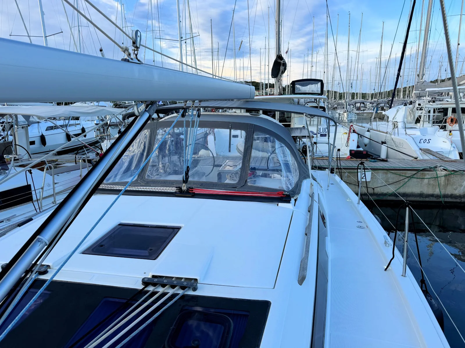 Yacht DUFOUR 430 Grand Large - Levan - Foto 1
